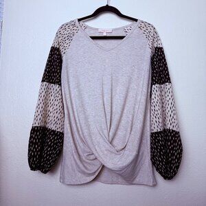 Hailey & Co  Twisted Front  Black and Cream Long Sleeve Blouse Top Sz Small